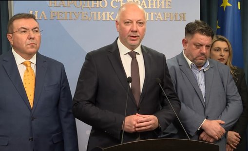 Желязков обеща: Ще преразгледаме заплати, осигуровки и данък дивидент