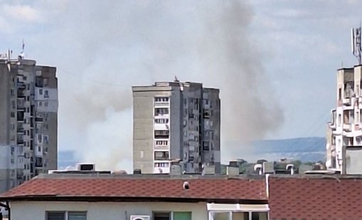 Пожар пламна в гората над "Владиславово"