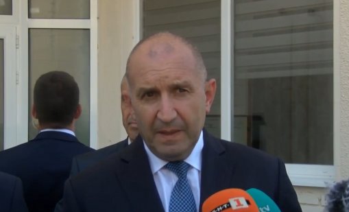 Президентът: Правителството консумира властта още по-брутално (ВИДЕО)