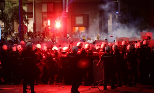 140 000 излязоха на протест против Вучич в Сърбия