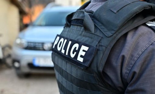 Арестуваха група от четирима младежи от Варна за разпространение на дрога