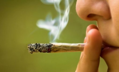 Спипаха мъж с марихуана във Варна