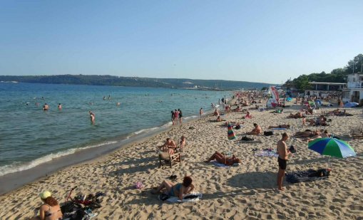 РЗИ: Морските води край Варна са с отлично качество