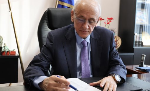 Силви Кирилов: Исканото увеличение на здравната вноска не зависи от министерството