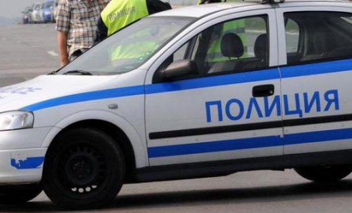 Арестуваха двама полицаи заради подкуп