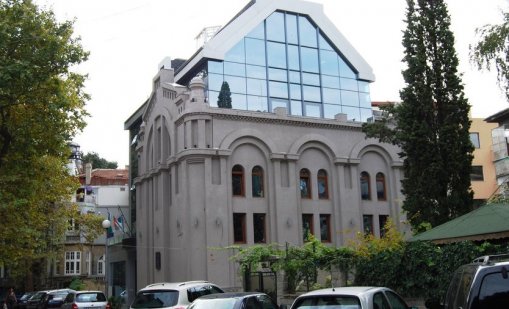 МВнР осъди вандалските прояви срещу синагогата във Варна 