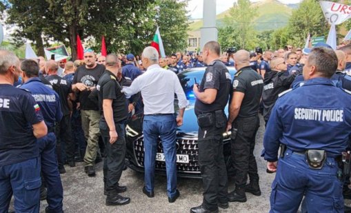 Костадинов разкри какво се е случило вчера в Сопот