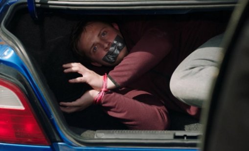 Закопчаха двама, отвлекли свой напуснал работник