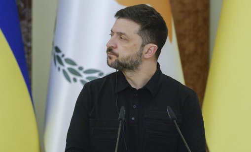 Зеленски между войната, вътрешния натиск и борбата за оцеляване на Украйна