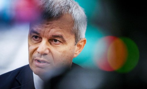 Костадинов: Категорично не подкрепяме г-н Гюров