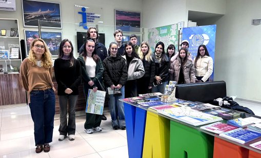 Студенти посетиха туристическия информационен център във Варна
