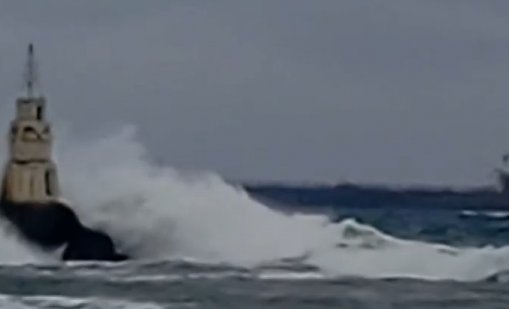 ИАМА: Дипломатите да уточнят как танкерът Kairos е докаран в български води