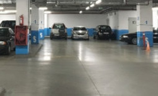 Търсят място за буферен паркинг в центъра на Варна