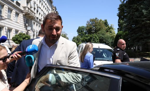 Оставиха зам.-кмета на София Барбутов в ареста