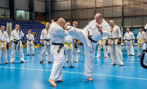 300 бойци от 21 държави се включиха във финалния SENSHI лагер за годината