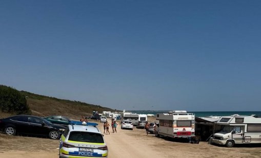 За 2 дни: Глобиха над 100 души, паркирали по плажовете на Северното Черноморие