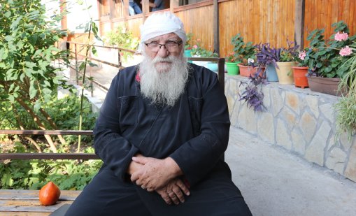 След боледуване: Почина отец Иван от Нови хан
