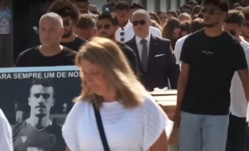 Футболният свят изпрати Диого Жота и Андре Силва