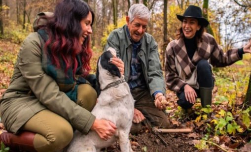 Новa мода в туризма: Богаташи плащат, за да уловят, наберат и сготвят храната си