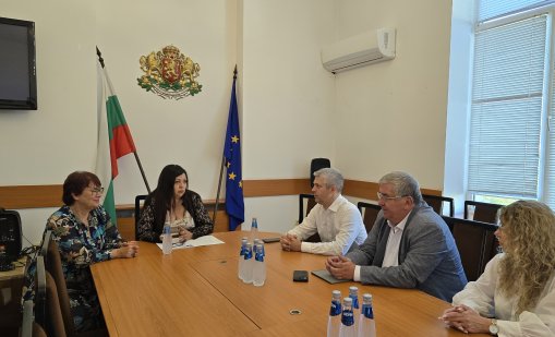 Областна администрация и Община Варна обсъдиха бъдещето на паметника на Почивка