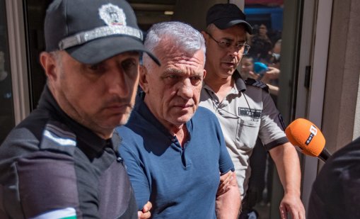 Над три часа продължи разпитът на Никола Николов - Паскал 