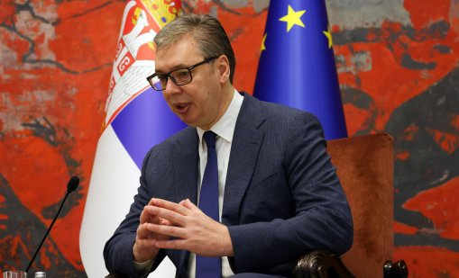 Вучич обеща предсрочни парламентарни избори