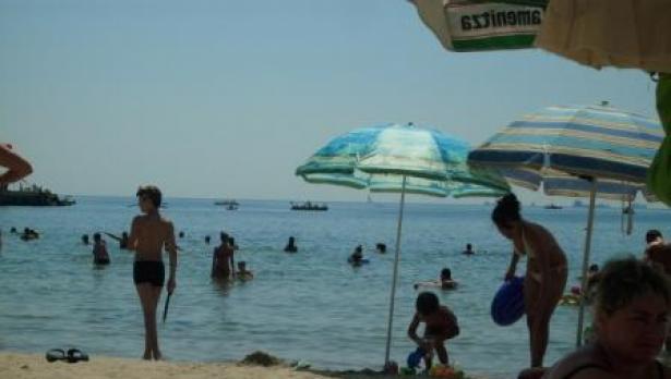 400 полицаи по бермуди тръгват по морето