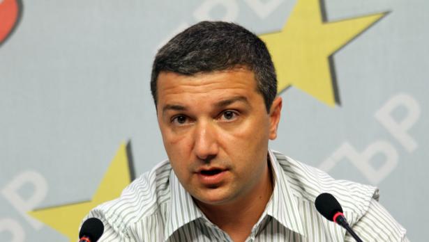 Драгомир Стойнев: БСП не е партия на бедните