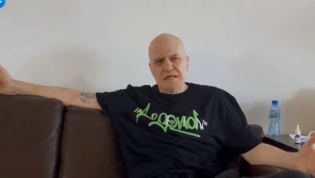 Слави с нов разбор по Фейсбук (ВИДЕО)