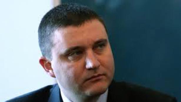 ГЕРБ не се отказва от поправка "Пенсии", но ще я ревизира