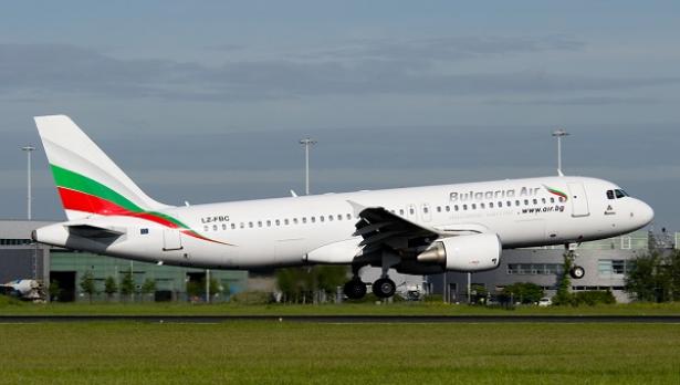 „България Ер” сключи договор за партньорство с Emirates