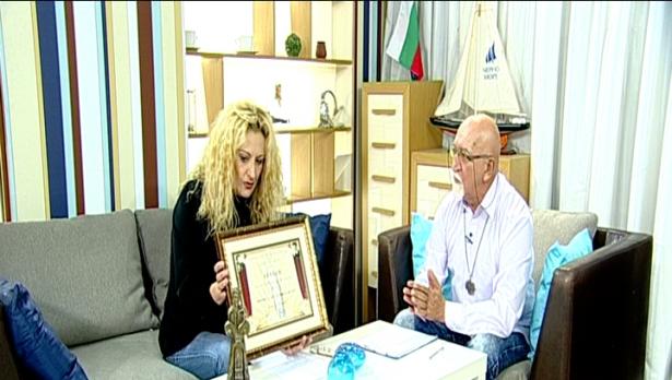 "Щрихи от утрото" (8.11.2017) - „Минути за култура“ - Даниела Викторова