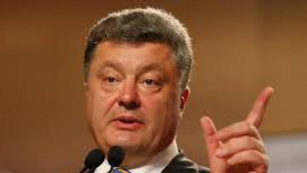 Порошенко въвежда военно положение, ако няма мир в Украйна