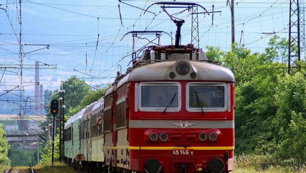 Сръбската полиция залови голямо количество оръжие в български влак