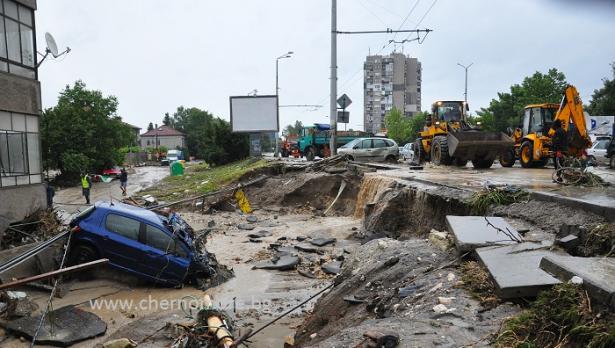 Близо 240 000 лв. са даренията към община Варна за пострадалите в „Аспарухово“