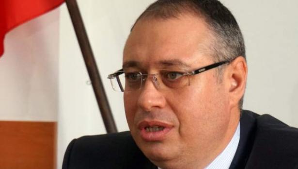 Иван Великов