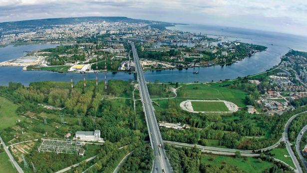 Проектират пешеходна и велоалея по Аспаруховия мост