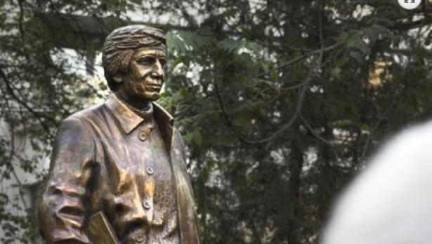 Откриха паметник на Георги Марков