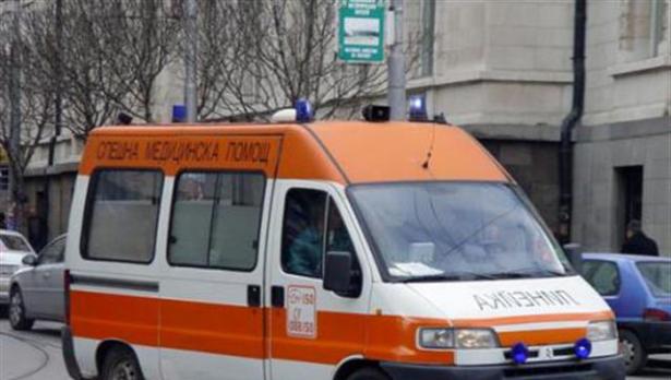 Медиците от спешните центрове в София-град и -област против сливането им