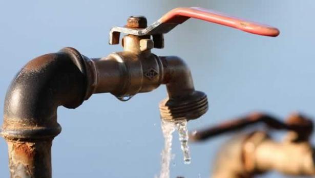 Част от вилната зона на Варна остава без вода до вечерта