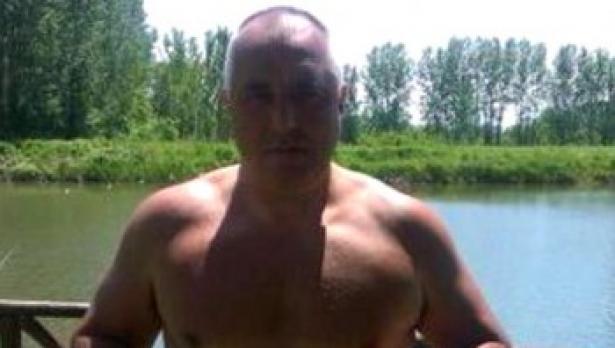 Бойко конкурира Путин, кълве му
