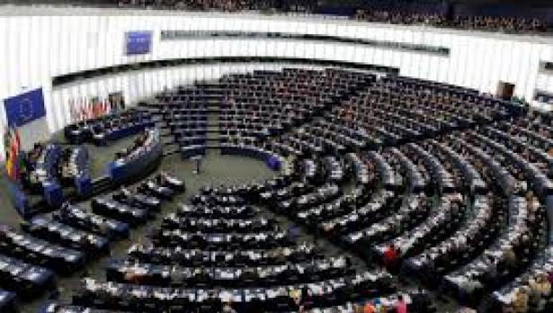 Европарламентът ще гласува днес новата ЕК