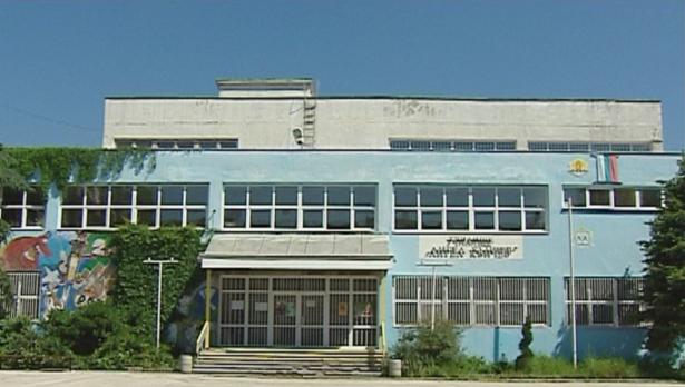 "Щрихи от утрото" (24.05.2016) - Как се развива основното образование във Варна?