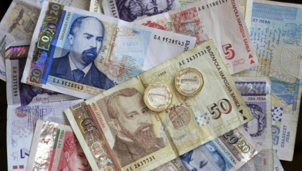 Отпускат еднократни социални помощи на 24-ма варненци