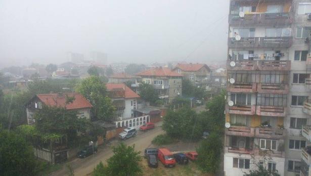 Порой се изля над Владиславово