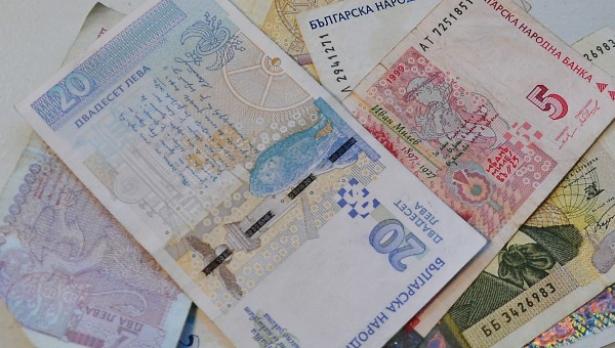 Анализатори: Инвеститорите показаха, че вярват на България