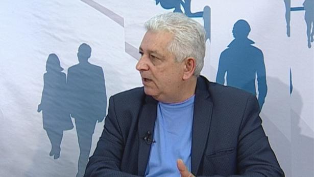 "Щрихи от утрото" (22.03.2016) - Защо Руското училище във Варна въвежда нова система за прием?