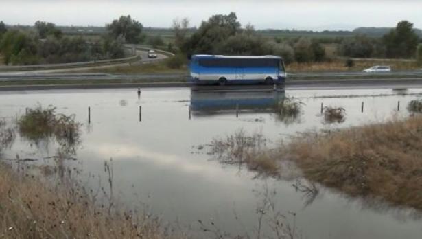 Mагистрала "Тракия" под вода