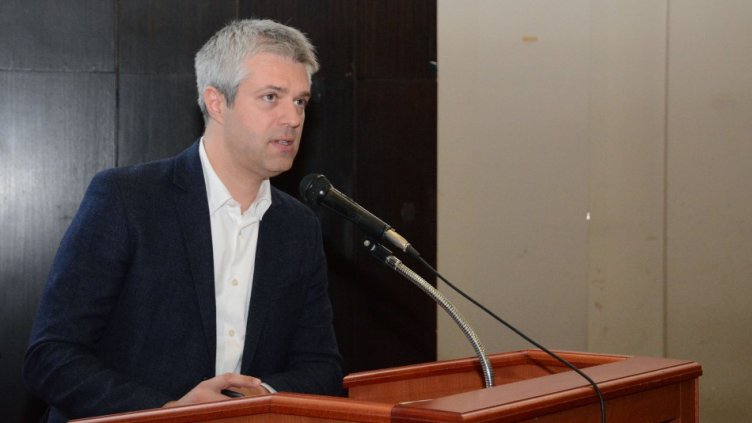 Кметът финтира областния управител с прегласуване решението за вдигане на данъците във Варна