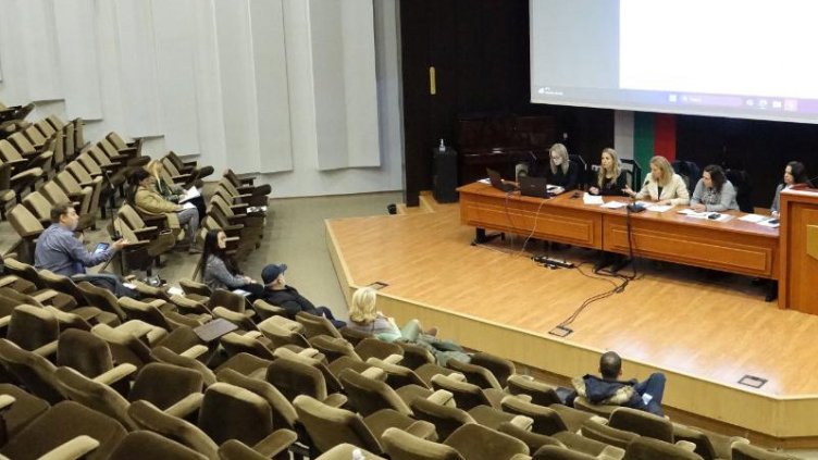 Гласуваха допълнителни пари за инвитро и издръжката на детските ясли във Варна